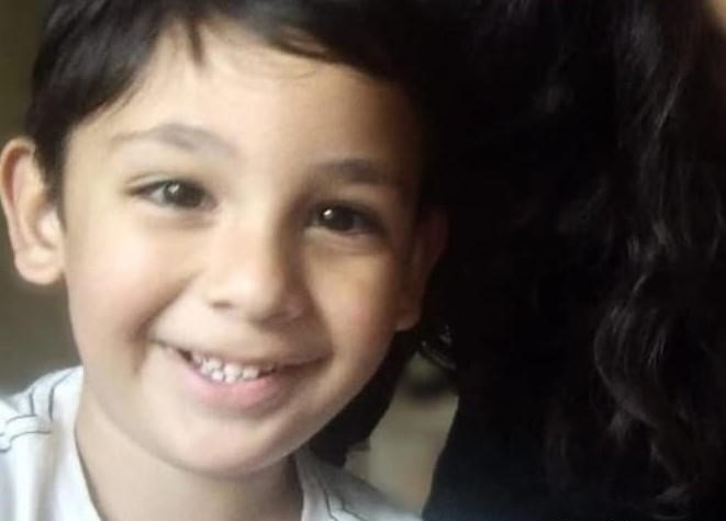 Doble crimen en Córdoba: buscan a un niño de 5 años luego del asesinato de su madre y su abuela