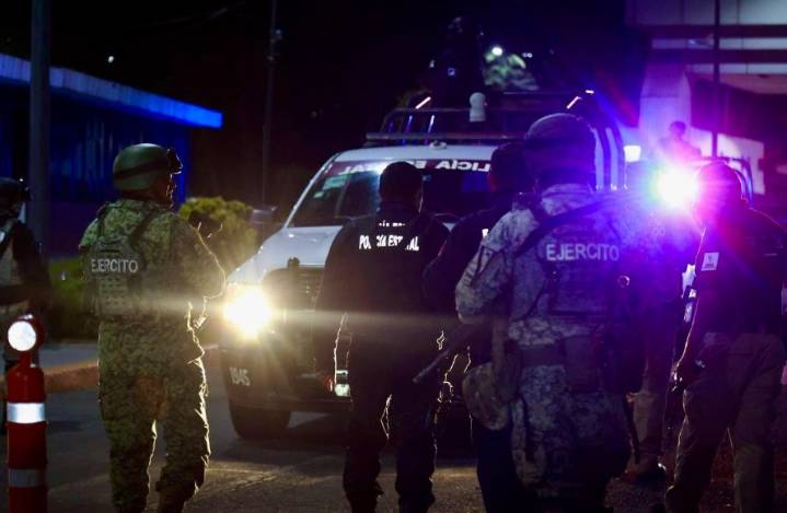 Puebla refuerza seguridad y detiene a 104 personas en operativos recientes