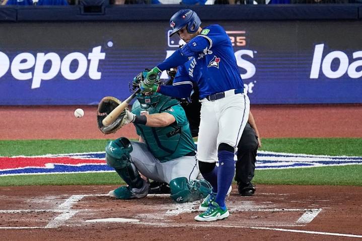George Springer hits 21st postseason homer, passes Derek Jeter and is 5th on career list