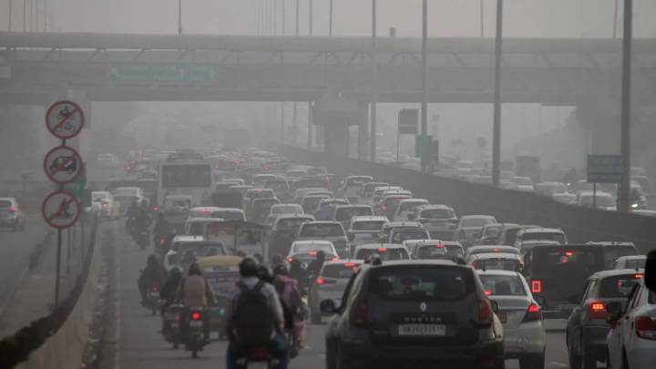 Delhi AQI crosses 400 – Check area-wise pollution levels