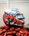 Casco del español Carlos Sainz inspirado en México