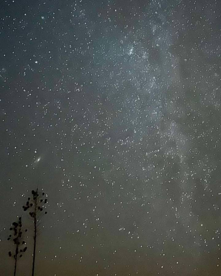 A ribbon of wonder and two evening comets