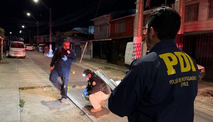 Homicidio en La Calera: Hombre de 45 años es apuñalado y PDI busca al presunto culpable