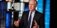 AIG to acquire the majority of renewal rights to Everest Group’s global retail insurance portfolio in $2 billion deal