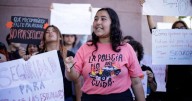 Estudiantes de UABC marchan por mayor seguridad en la universidad