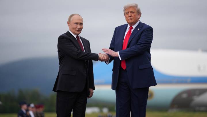 Enviado del Kremlin: La preparación para la reunión entre Putin y Trump continúa