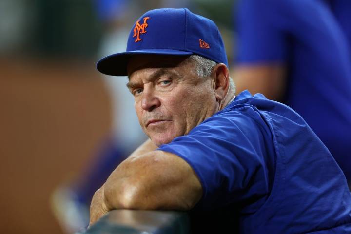 Deadspin | Mets overhauling coaching staff after failure to reach postseason