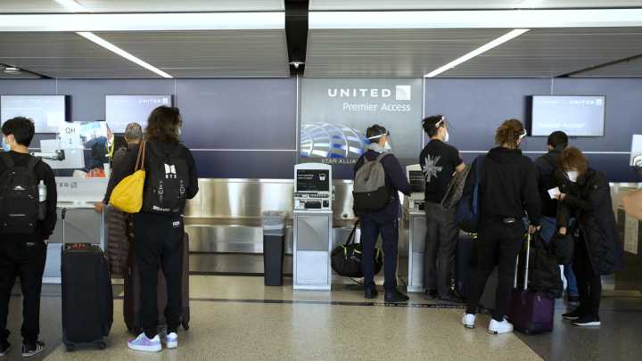 "Experiencing A System Glitch": United Airlines Faces Online Outage Over Unexpected Amazon Issue