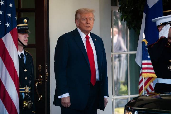 Donald Trump señala que su política arancelaria sirve para “traer la paz al mundo”