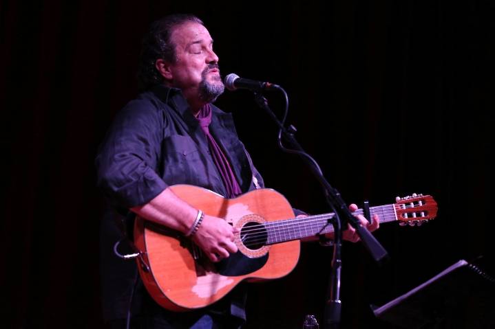 Country music singer posts big update on his stage 4 cancer fight