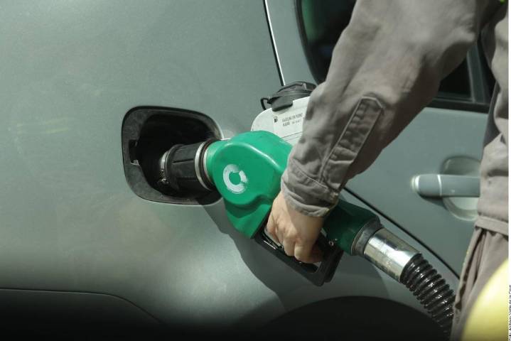Aplazan más gasolina limpia para Nuevo León