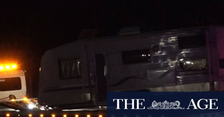 Mum pulls children from crashed caravan’s skylight on Gold Coast