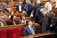 Junts quiere endurecer para los migrantes el acceso a los pisos de protección oficial