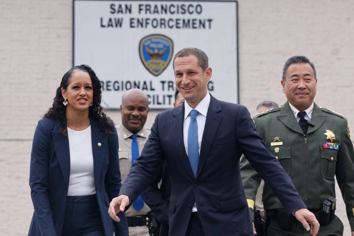 Trump calls off federal deployment to San Francisco