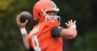 Browns QB Dillon Gabriel is confident for his 1st NFL start and jokes that his dad needs a passport