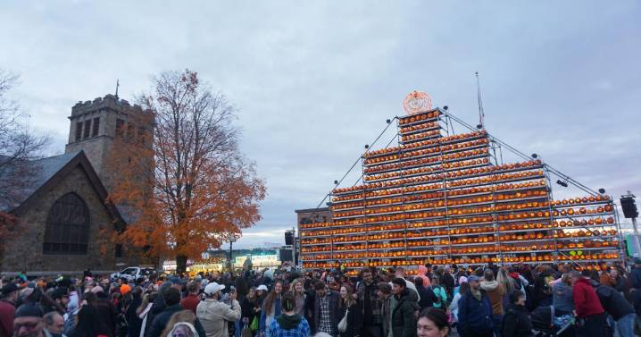 Laconia Pumpkin Festival packs downtown Saturday