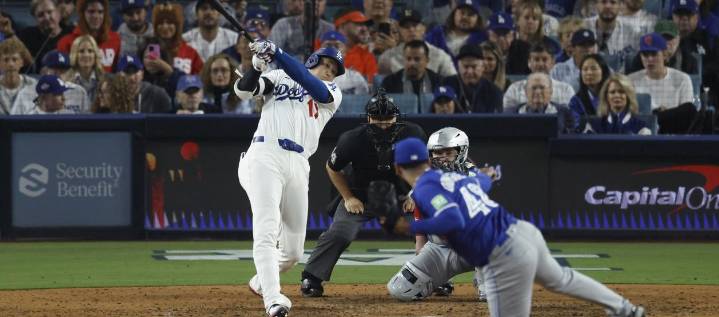 En el inning 18, un jonrón de Freeman le dio el triunfo a los Dodgers
