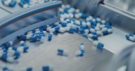 Trump unveils TrumpRx: Pfizer to offer discounted drugs after100% tariff threat