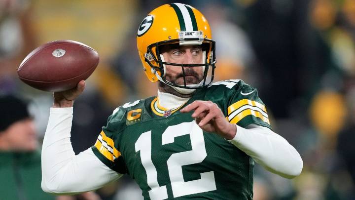Aaron Rodgers plans to retire with Packers when career ends