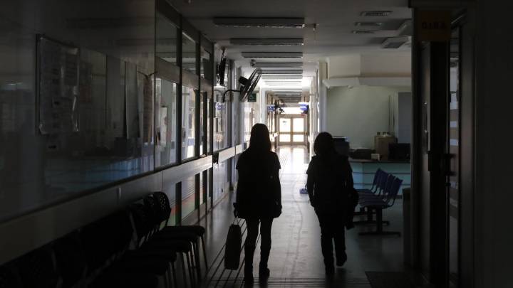 Médicos advierten 20 años de déficit hospitalario: "El Presupuesto hoy es una camisa de fuerza"