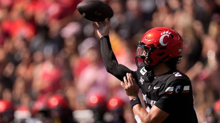 No. 24 Cincinnati is the surprise team in Big 12 midseason awards after 5