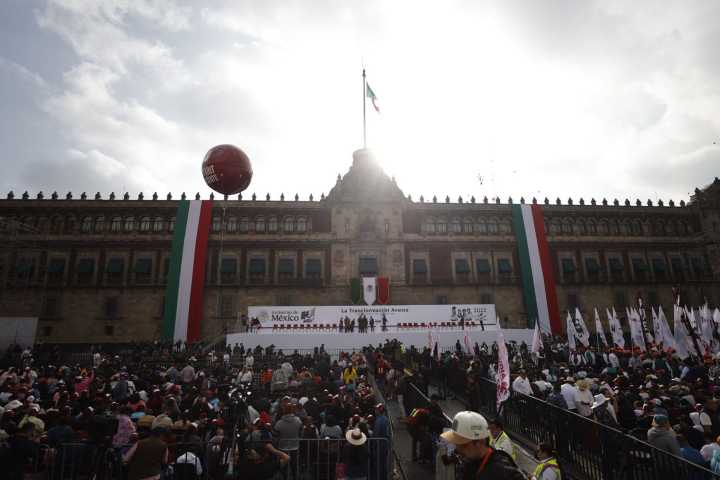 En vivo: Claudia Sheinbaum ofrece mensaje desde el Zócalo por primer año de gobierno