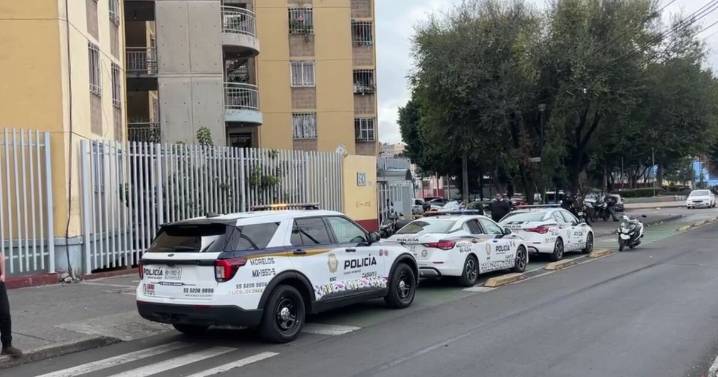 Otra tragedia en la CDMX: Hombre cae desde un sexto piso y muere en la colonia Morelos