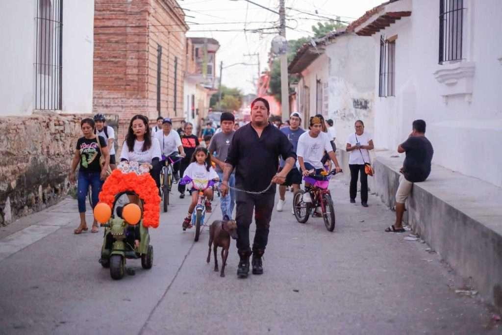 Jóvenes de México se suman a la Rodada y Carrera por la paz y contra las adicciones del Día de Muertos