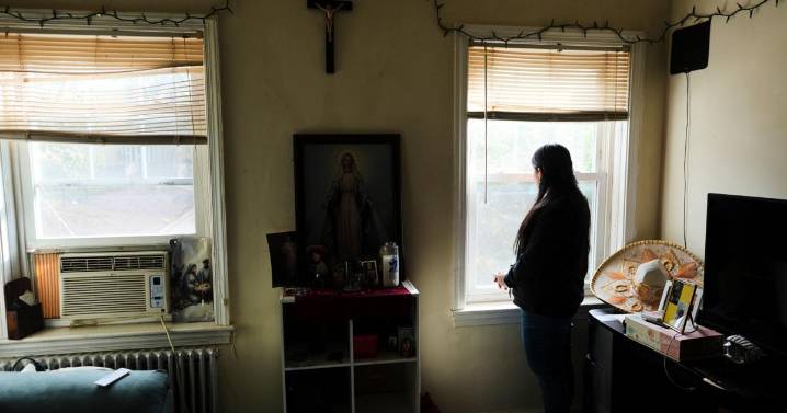 Immigration crackdown stokes fear and solidarity at a Catholic church in DC