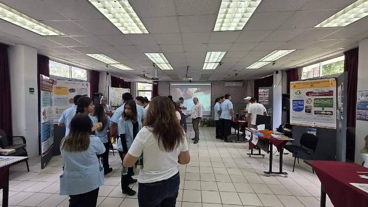 Ceprobi de Yautepec refuerza la divulgación científica en estudiantes