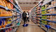 Las ventas en comercios minoristas cayeron 4,2% en septiembre y el consumo no levanta