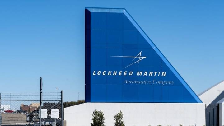 Acciones de Lockheed Martin bajan pese a resultados y previsiones sólidas
