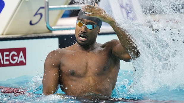 Canadian swimmer Josh Liendo sets short course world record in 100m butterfly