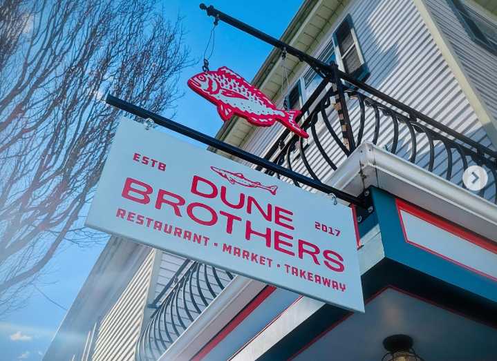Dune Brothers gets 10-year lease for Tiverton marina space