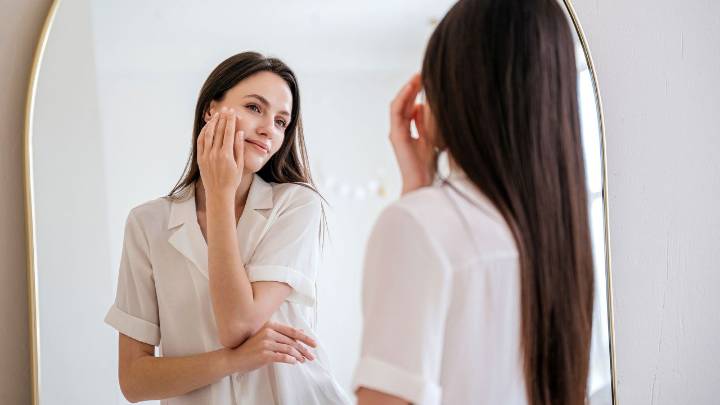 Cremas faciales con efecto relleno que quita las líneas de expresión al instante