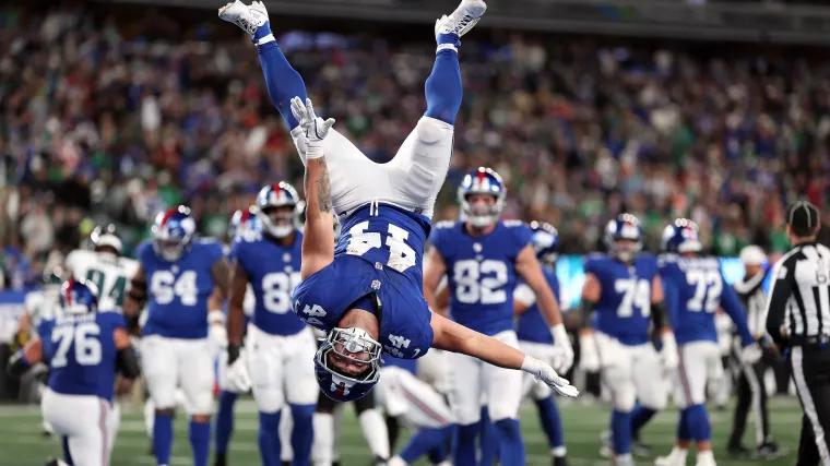 Eagles vs. Giants final score, results: Rookie duo Jaxson Dart, Cam Skattebo stun Eagles in blowout Week 6 win on TNF