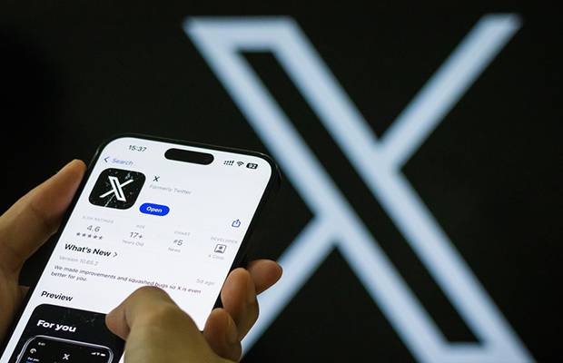 La India pone controles internos a su normativa digital que ha causado un conflicto con X