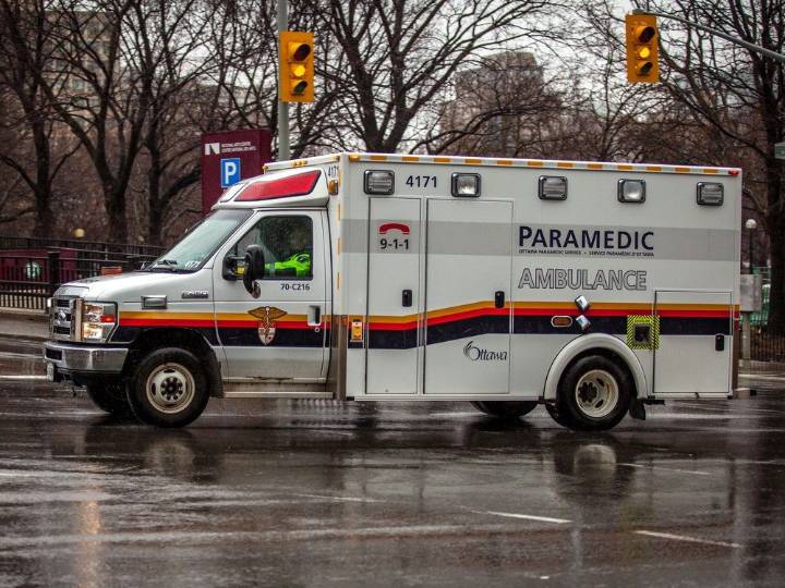 Motorcyclist dies after crash on Colonel By Drive
