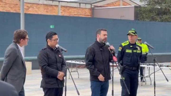 Problemas de Permisos Ponen en Riesgo Concierto de Guns N’ Roses y Futuros Eventos en Vive Claro