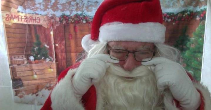 Lapland UK Santa 'sacked' for being 'too fat' after outfit fails to fit