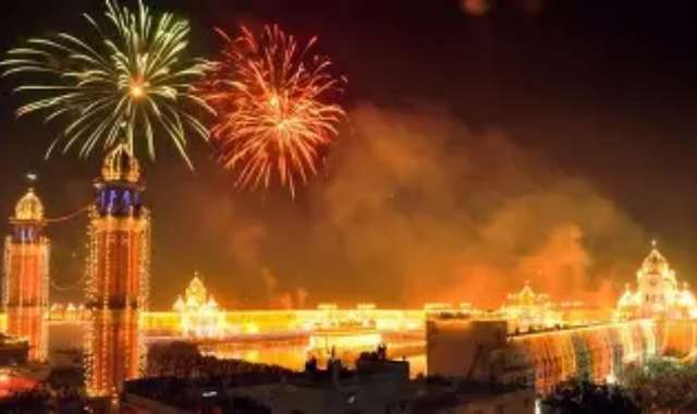 Odisha Restricts Firecracker Use to 7