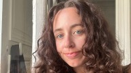 I didn't realize I had curly hair until my 20s, here are the 5 easy hairstyles I learned how to do