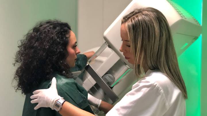 Isabel Morillo sentencia los retrasos de cáncer de mama en Andalucía: "Es mala praxis profesional condenable"