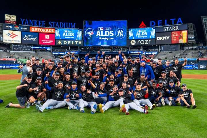Azulejos va a la Serie de Campeonato