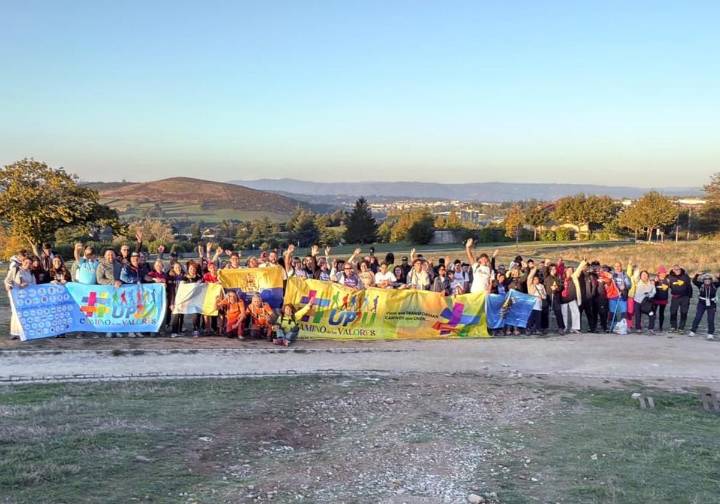 El 'Camino de los Valores' llega a Santiago: «No me lo creo, este año esto me lo dedico a mí»