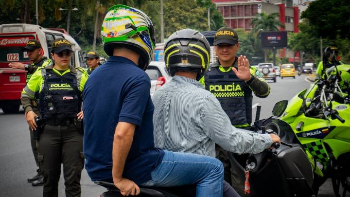 Prohíben parrillero hombre en 10 barrios de Cartagena durante un año: esta es la razón