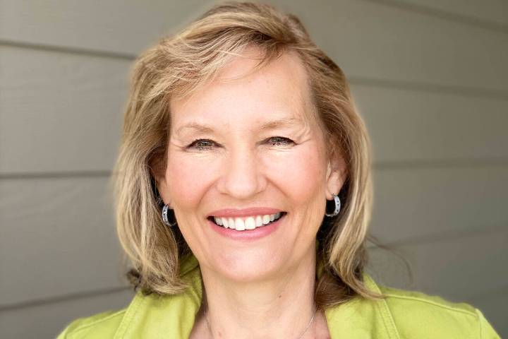 Want a gothic garden? Some examples of dark foliage to help your colors pop