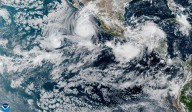 México avisa de la formación de la tormenta Raymond frente a costas del estado de Guerrero