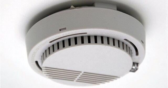 Metropolis fire and Red Cross boost safety by installing smoke detectors in homes