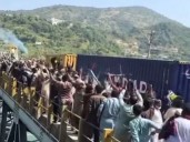 On cam: British Kashmiris confront Pakistani Consul General